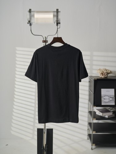 世界中で大人気♪ 2026 モンクレール 新作 半袖Tシャツ コピー