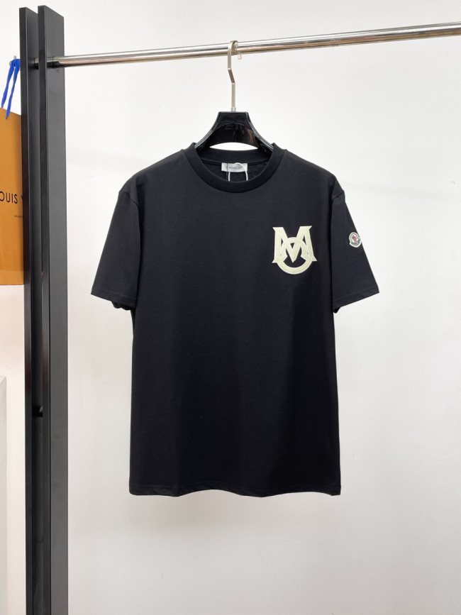 すぐ届く 2026 モンクレール 新作 半袖Tシャツ 偽物