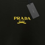 人気No1★ 2026 プラダ 新作 半袖Tシャツ 偽物