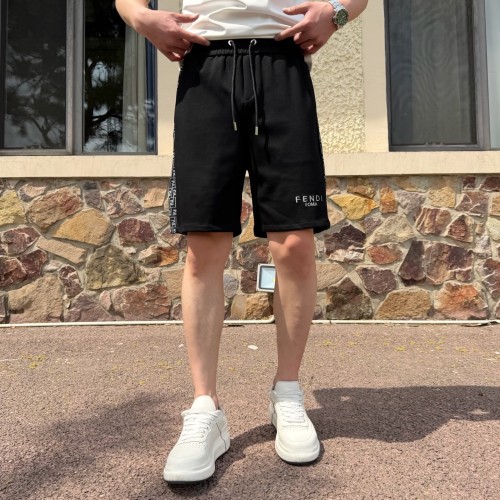 完売必至 2026 フェンディ 新作 ショートパンツ コピー