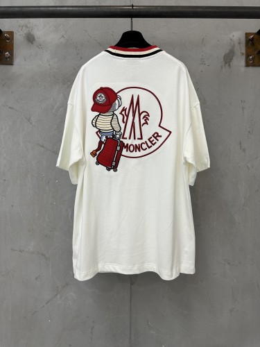 絶対欲しい！2026 モンクレール 新作 半袖Tシャツ 偽物
