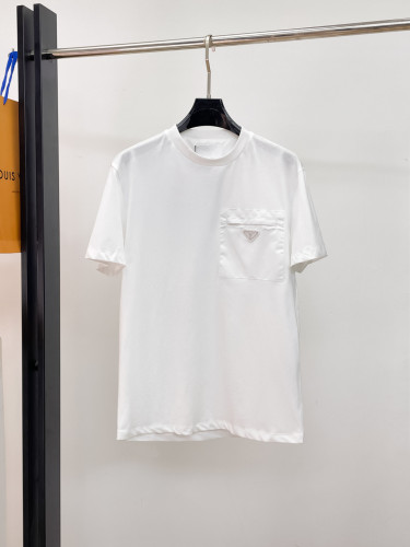 人気No1★ 2026 プラダ 新作 半袖Tシャツ 偽物