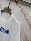 【使い勝手抜群】 2026 フェンディ 新作 半袖Tシャツ 偽物