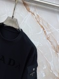 人気急上昇 2026 プラダ 新作 半袖Tシャツ スーパーコピー