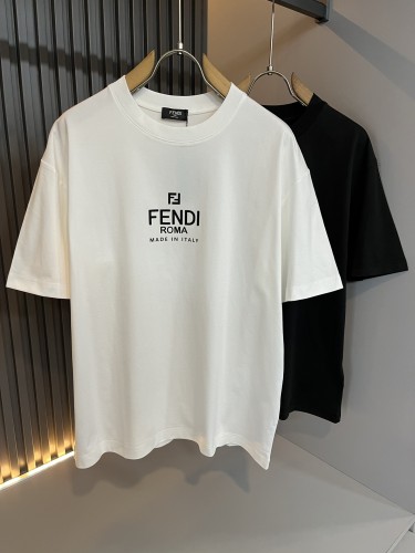 《人気★》 2026 フェンディ 新作 半袖Tシャツ スーパーコピー