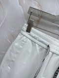 累積売上総額第１位！2026 プラダ 新作 ショートパンツ 偽物