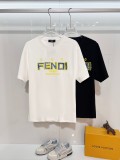 人気急上昇 2026 フェンディ 新作 半袖Tシャツ 偽物