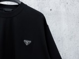 使い勝手良し 2026 プラダ 新作 半袖Tシャツ スーパーコピー