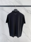 完売必至 2026 フェンディ 新作 半袖Tシャツ 偽物