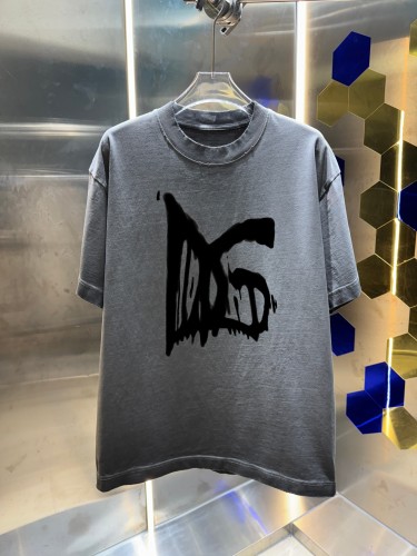 世界中で大人気♪ 2026 ドルチェ&ガッバーナ 新作 半袖Tシャツ コピー
