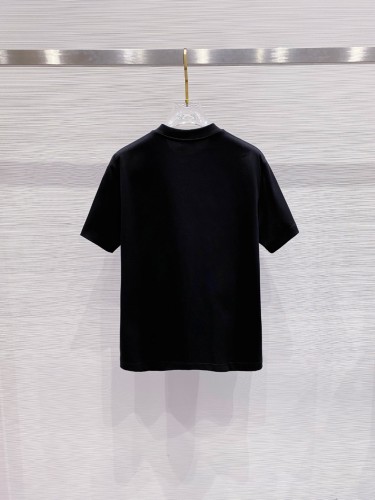 完売必至 2026 ディオール 新作 半袖Tシャツ 偽物