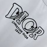 絶対欲しい！2026 ディオール 新作 半袖Tシャツ 偽物