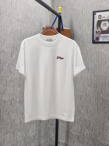 超希少！2026 ディオール 新作 半袖Tシャツ コピー