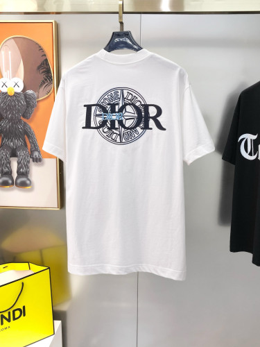 日本未入荷 2026 ディオール 新作 半袖Tシャツ 偽物