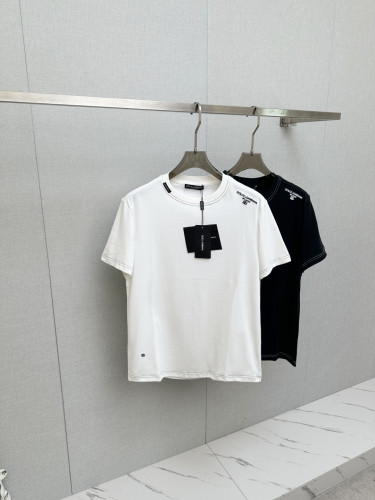 人気急上昇  2026 ドルチェ&ガッバーナ 新作 半袖Tシャツ コピー