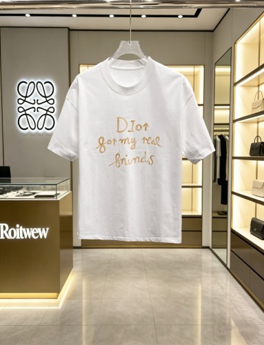世界中で大人気♪ 2026 ディオール 新作 半袖Tシャツ スーパーコピー