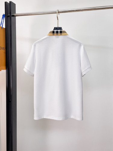 世界中で大人気♪ 2026 バーバリー 新作 半袖Tシャツ 偽物
