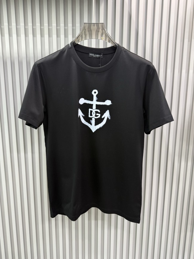 累積売上総額第1位! 2026 ドルチェ&ガッバーナ 新作 半袖Tシャツ 偽物