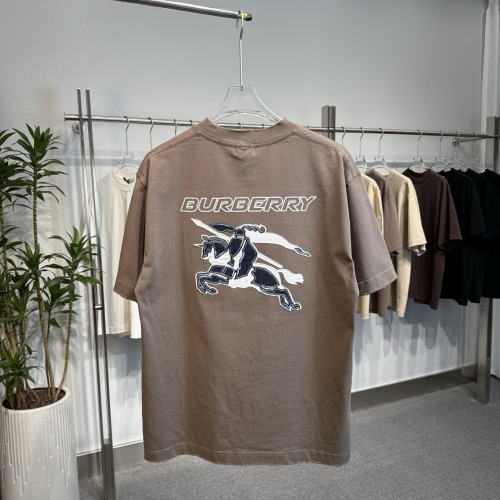 肌触り最高な 2026 バーバリー 新作 半袖Tシャツ スーパーコピー