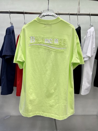 争奪戦 2026 バレンシアガ 新作 半袖Tシャツ 偽物