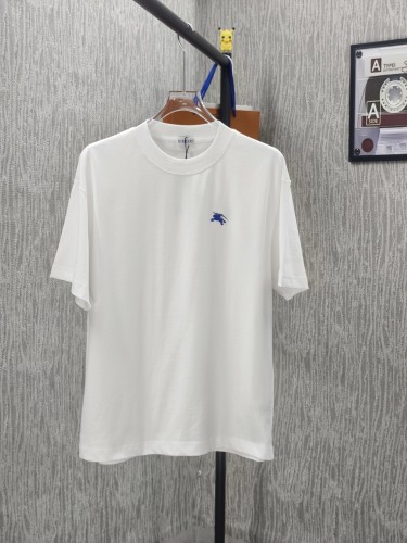 入手困難！2026 バーバリー 新作 半袖Tシャツ スーパーコピー