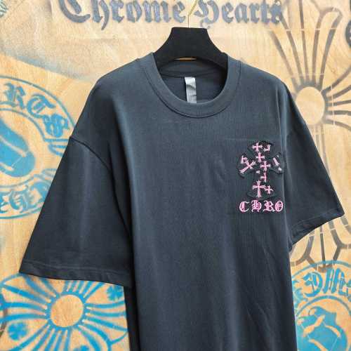 人気爆発☆ 2026 クロムハーツ 新作 半袖Tシャツ 偽物