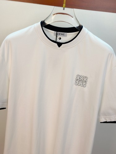 使い勝手良し 2026 ロエベ 新作 半袖Tシャツ 偽物