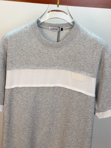 即発送！2026 ロエベ 新作 半袖Tシャツ 偽物