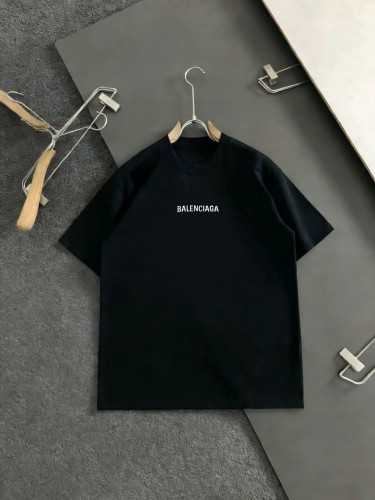 ☆超人気☆ 2026 バレンシアガ 新作 半袖Tシャツ スーパーコピー