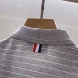 目を惹くカラー 2026 トム·ブラウン 新作 半袖Tシャツ コピー