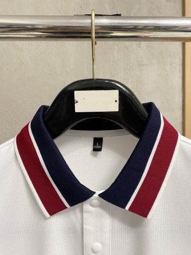 【使い勝手抜群】 2026 トム·ブラウン 新作 半袖Tシャツ スーパーコピー