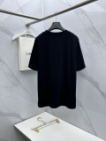 完売必至 2026 ヴァレンティノ 新作 半袖Tシャツ 偽物