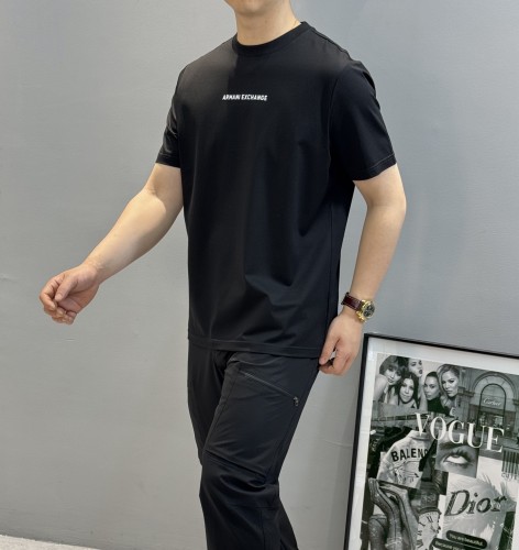 ★日本!!人気！ 2026 ジョルジオアルマーニ 新作 半袖Tシャツ 偽物