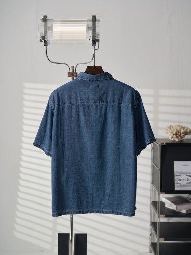 世界中で大人気♪ 2026 セリーヌ 新作 半袖Tシャツ 偽物