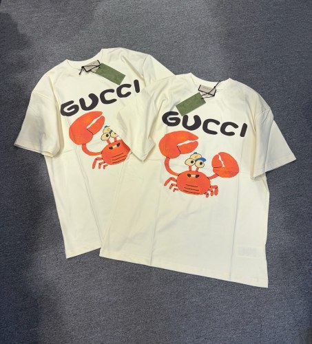 希少♪限定 2026 グッチ 新作 半袖Tシャツ スーパーコピー
