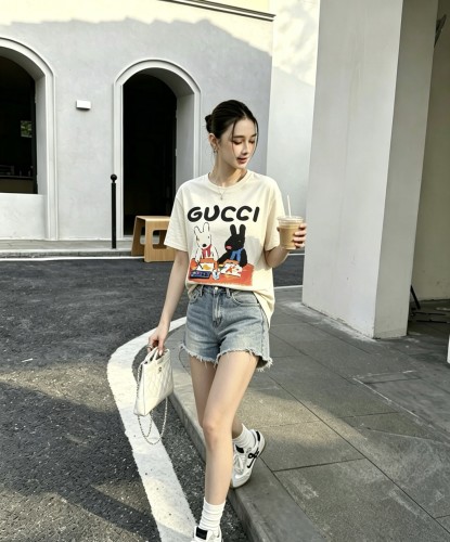 おすすめ 2026 グッチ 新作 半袖Tシャツ スーパーコピー
