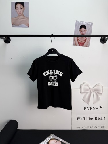 激安価格！ 2026 セリーヌ 新作 半袖Tシャツ コピー