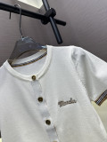 【限定カラー】2026 バーバリー 新作 半袖Tシャツ コピー 2色