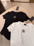 使い勝手良 2026 フェンディ 新作 半袖Tシャツ コピー