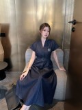 目を惹くカラー 2026 ロエベ 新作 スカート コピー