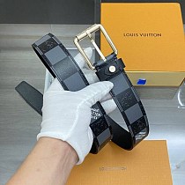 稀少ルイヴィトン サンチュール・ヴォヤジャー 偽物 35MM ベルト vuj82234 稀少ルイヴィトン サンチュール・ヴォヤジャー 偽物 35MM ベルト vuj82234