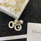 ギフトに最適♪ディオール ピアス 偽物 メタル レジンパール del13478
