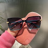 お洒落に ミュウミュウ サングラス スーパーコピー myb79216