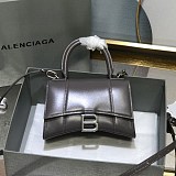 可愛いバレンシアガ アワーグラス トップ コピー ハンドル バッグ baq83201