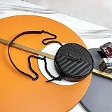 サンローラン VINYLEヴィニル 偽物 ミニバッグ 丸 お洒落に♪ Sac47981