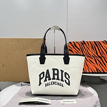 ★日本!!人気!【バレンシアガ】Cities Series スモールトートバッグ コピー bab66117 ★日本!!人気!【バレンシアガ】Cities Series スモールトートバッグ コピー bab66117