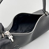 注目度抜群！クロムハーツ 偽物 クロス バケツバッグ Kun45818