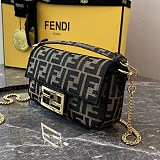 フェンディ バゲット 偽物 ミニ ブラウンファブリック バッグ fey88741