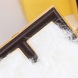 大人気！フェンディ ファースト スモール モヘアウール バッグ コピー fec18707