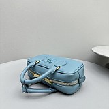 新作入手困難ミュウミュウ 偽物 レザートップハンドバッグ myt34450
